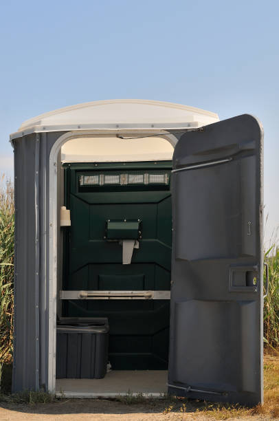 Portable Toilet Options We Offer in Lafayette, TN